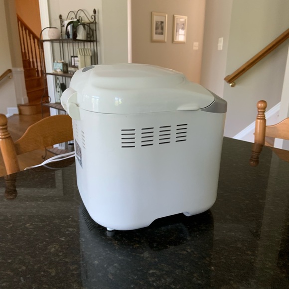 Later 2lb bread maker with express bake